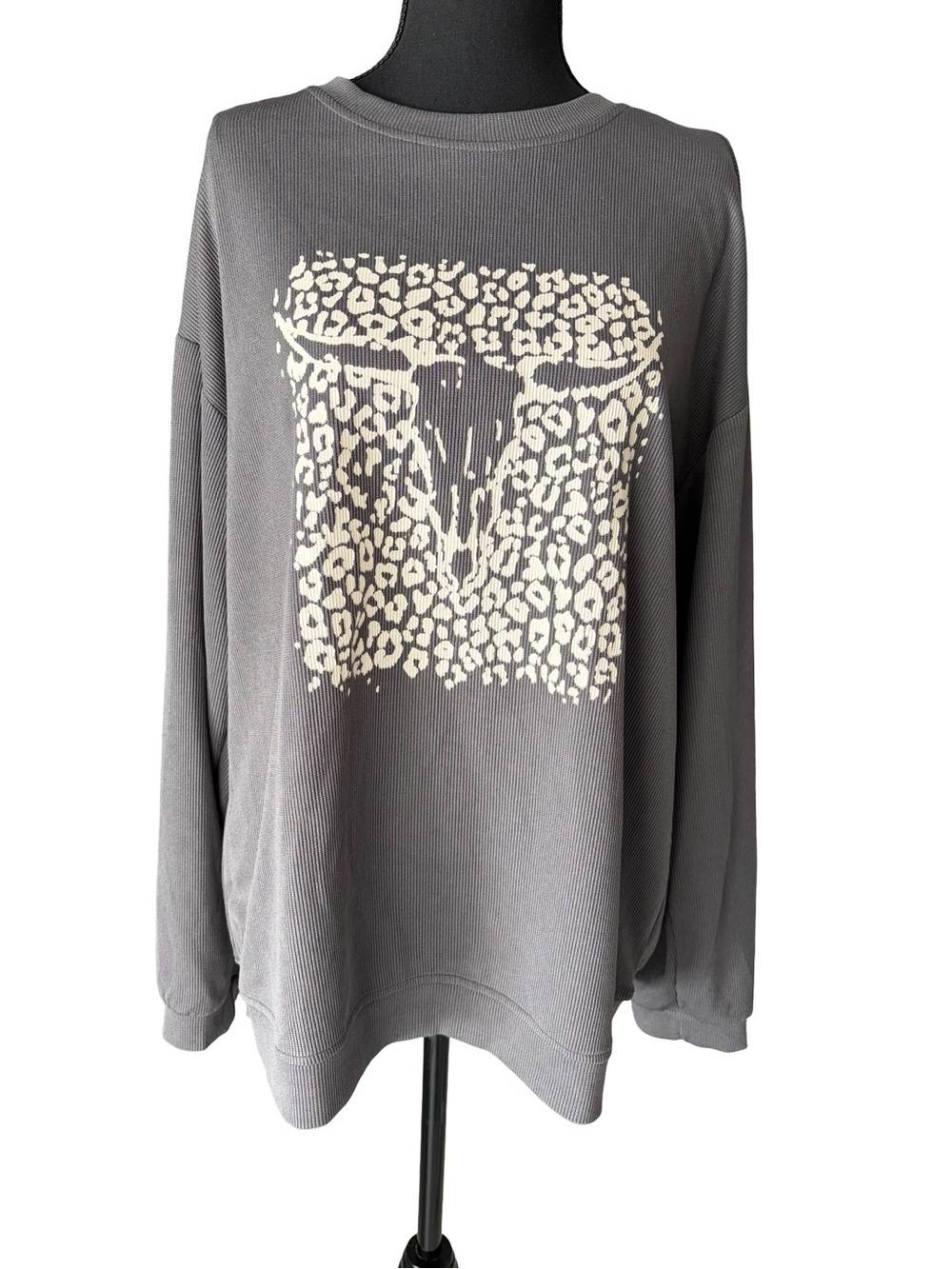 Gray Womens Sweatshirt with Ivory Steer Skull Graphic